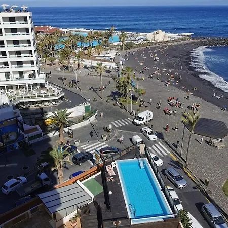 Apartment Le Terrazze 6 *